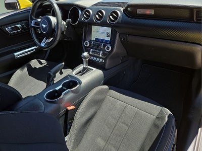 2021 Ford Mustang EcoBoost