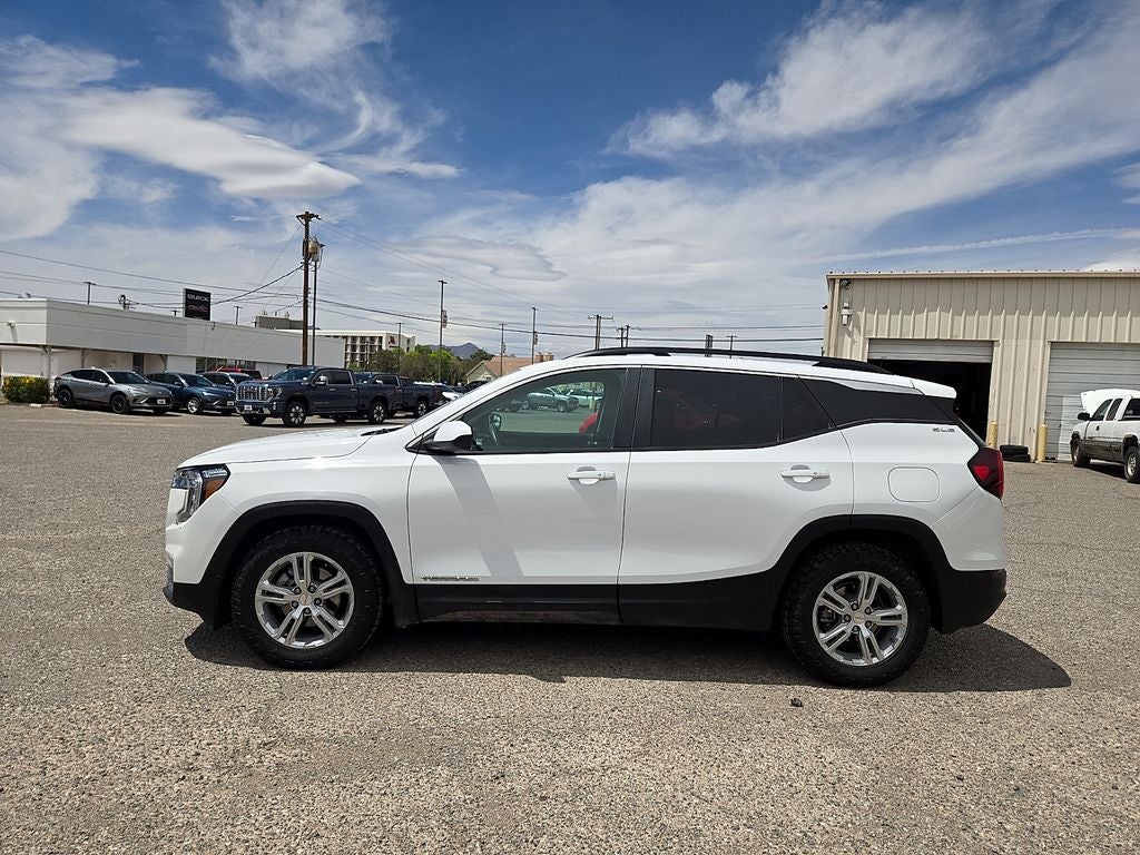 2022 GMC Terrain SLE