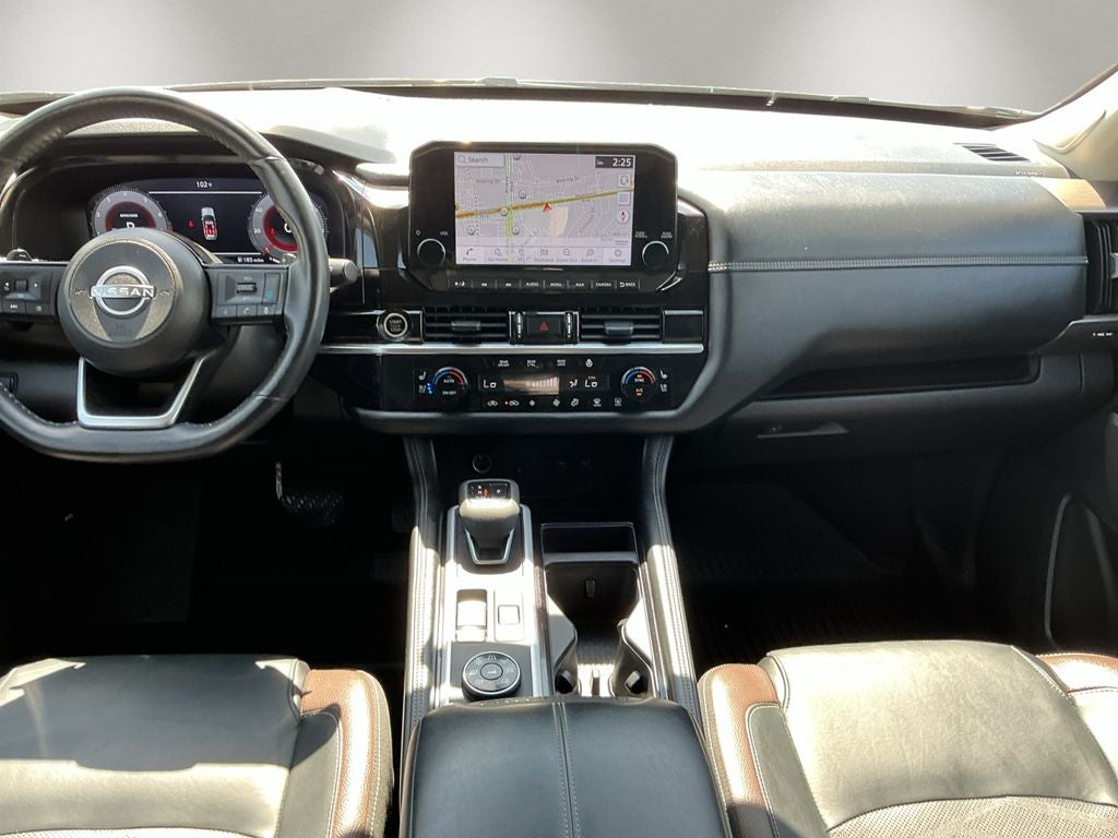 2024 Nissan Pathfinder Platinum