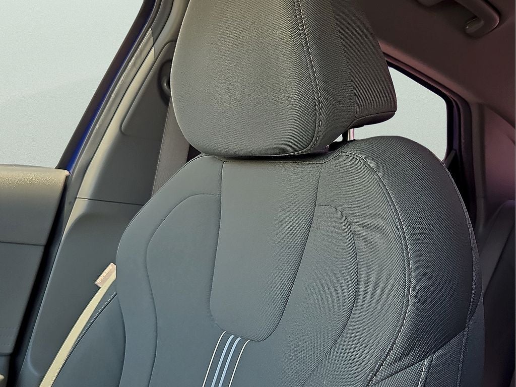2023 Hyundai Elantra Hybrid Blue