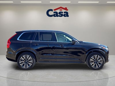 2022 Volvo XC90 T6 Momentum