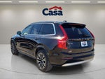 2022 Volvo XC90 T6 Momentum