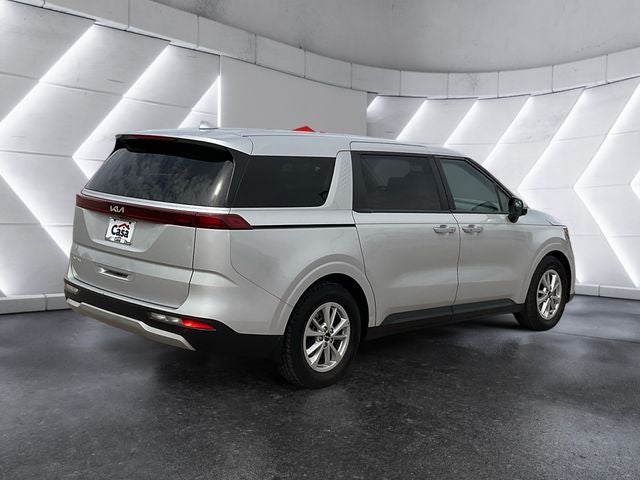 2023 Kia Carnival LX