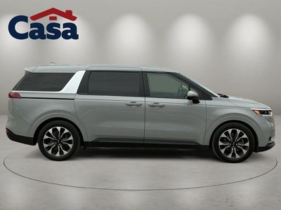 2024 Kia Carnival EX