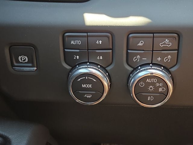 2025 GMC Sierra 2500HD AT4X