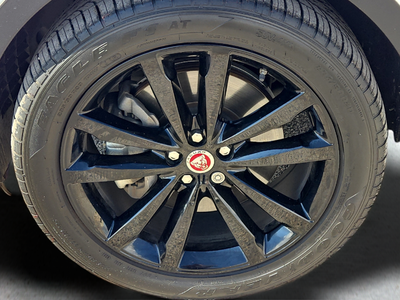 2020 Jaguar E-PACE Base