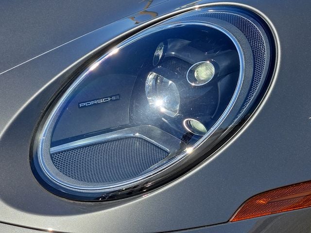 2020 Porsche 911 Carrera 4