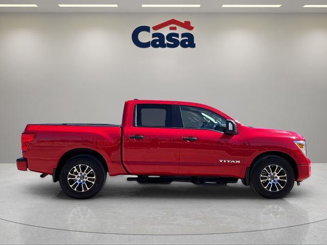 2024 Nissan TITAN Crew Cab SV