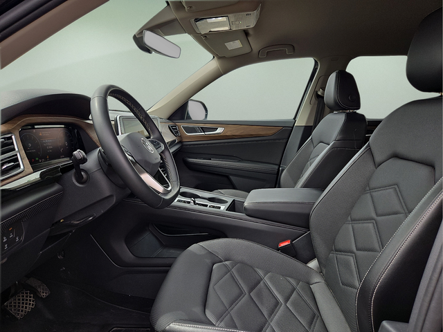 2024 Volkswagen Atlas 2.0T SE