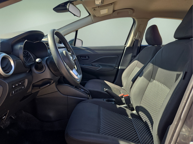 2021 Nissan Versa 1.6 S