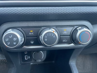 2025 Nissan Kicks Play S Nissan Certified