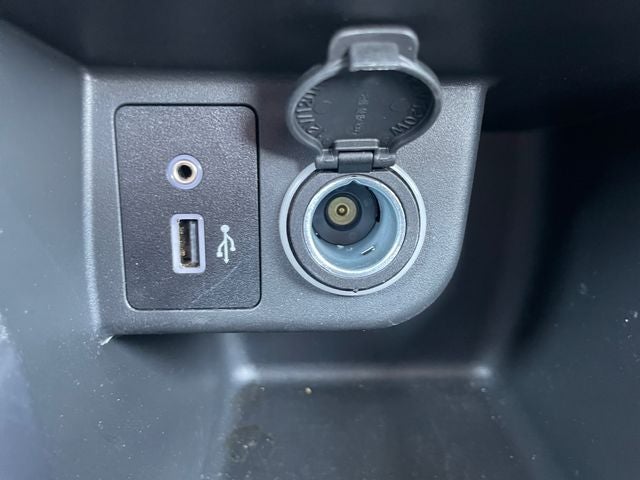 2025 Nissan Kicks Play S Nissan Certified