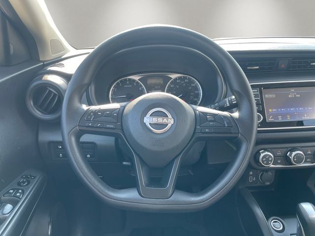 2025 Nissan Kicks Play S Nissan Certified