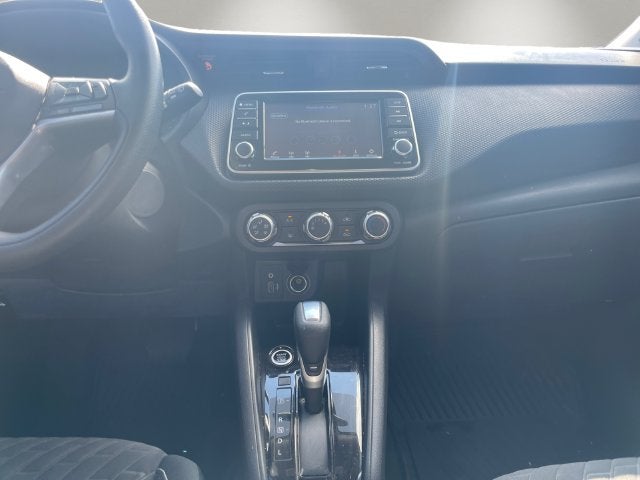 2022 Nissan Kicks S