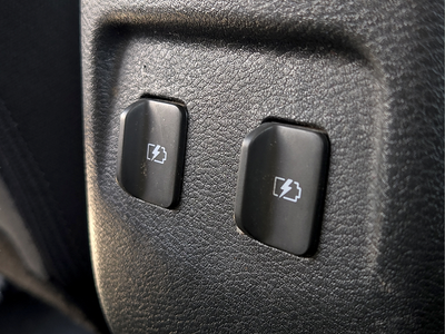 2024 Nissan Kicks SR Nissan Certified