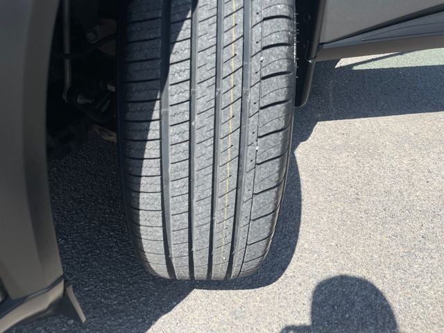 2025 Nissan Rogue SV Nissan Certified