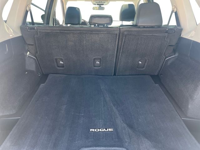 2025 Nissan Rogue SV Nissan Certified