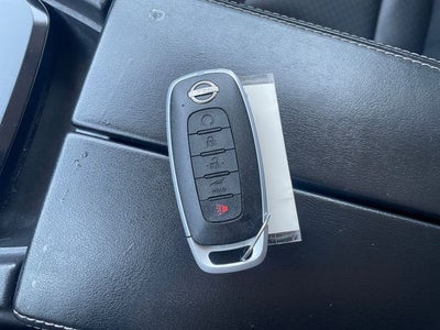 2025 Nissan Rogue SV Nissan Certified