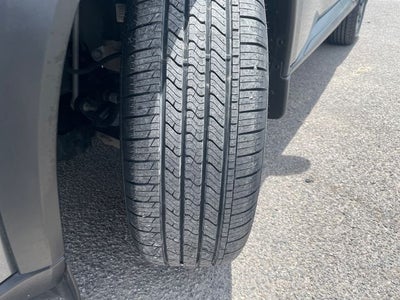 2024 Nissan Rogue SV Nissan Certified