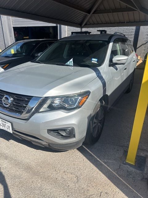 2020 Nissan Pathfinder SL