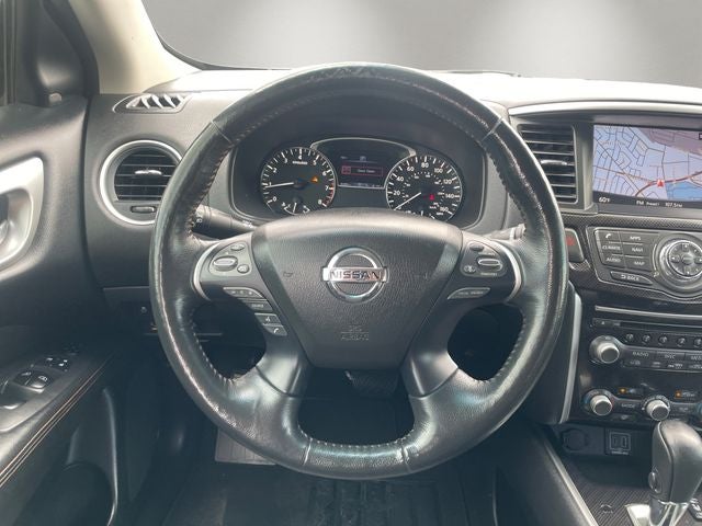 2019 Nissan Pathfinder SV