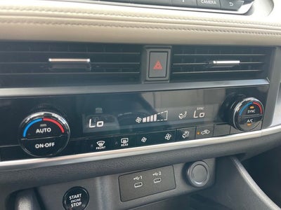 2025 Nissan Rogue SV Nissan Certified