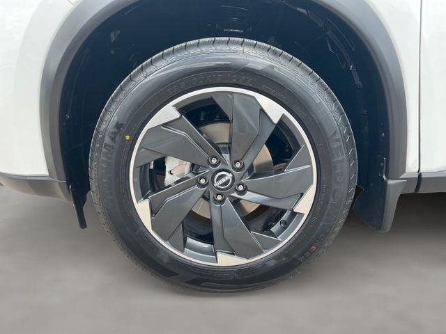 2025 Nissan Rogue SV Nissan Certified