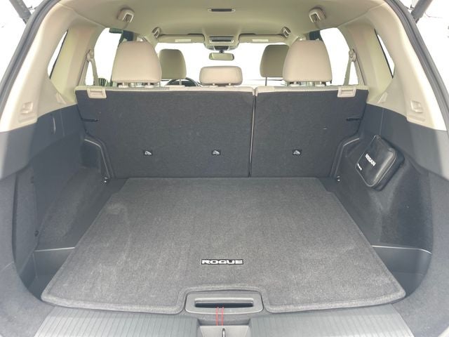 2025 Nissan Rogue SV Nissan Certified