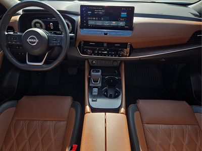 2024 Nissan Rogue Platinum