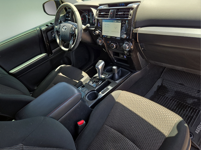 2022 Toyota 4Runner TRD Off-Road