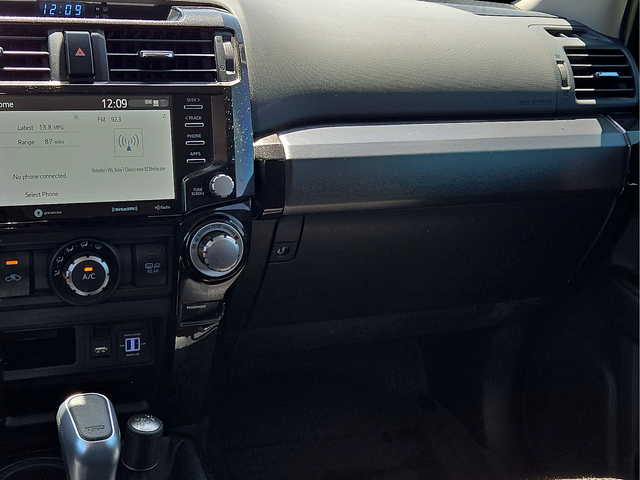 2022 Toyota 4Runner TRD Off-Road