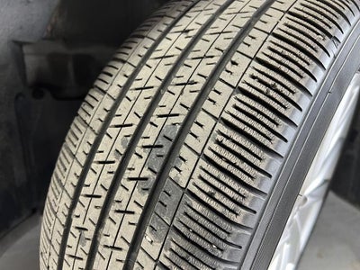 2023 Toyota Corolla Hatchback SE