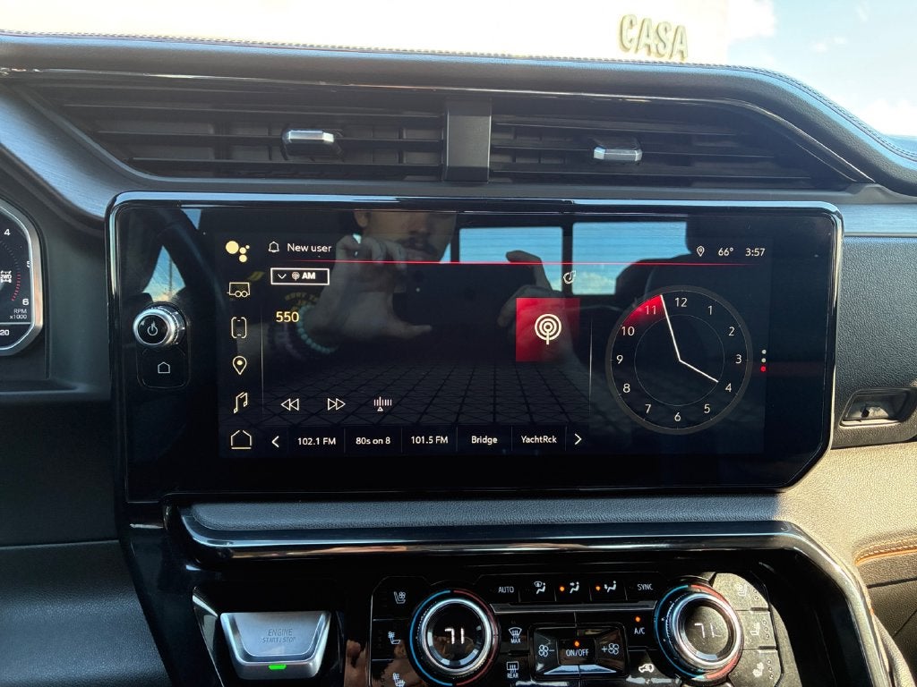 2022 GMC Sierra 1500 AT4