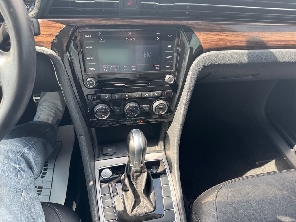 2020 Volkswagen Passat 2.0T SEL