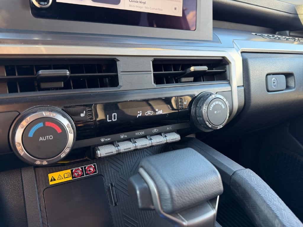 2025 Toyota Tacoma SR5