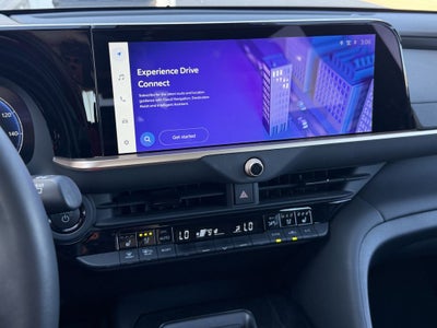 2025 Toyota Crown Signia Limited