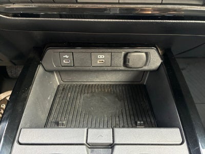 2025 Toyota Prius Plug-In Hybrid XSE