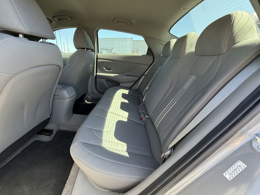 2023 Hyundai Elantra SEL