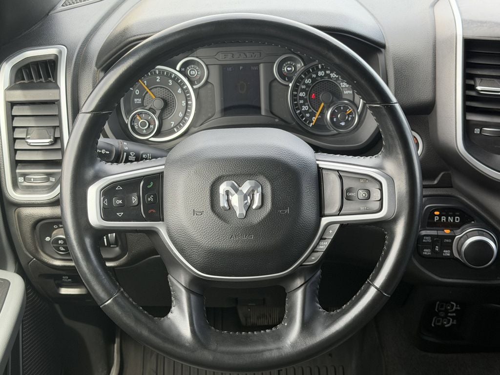 2022 RAM 1500 Big Horn Crew Cab 4x4 5'7' Box