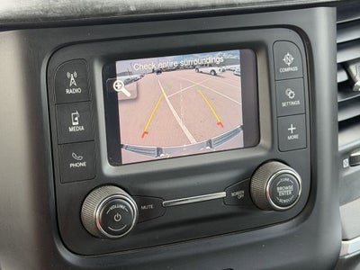 2022 RAM 1500 Big Horn Crew Cab 4x4 5'7' Box