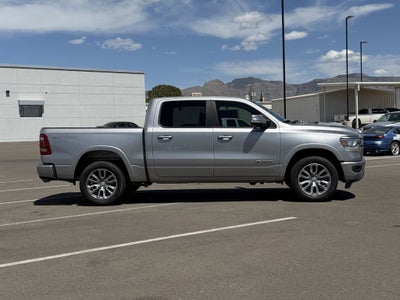 2022 RAM 1500 Laramie Crew Cab 4x4 5'7' Box