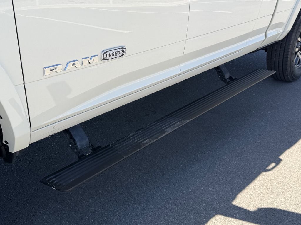 2022 RAM 2500 Limited Longhorn Mega Cab 4x4 6'4' Box