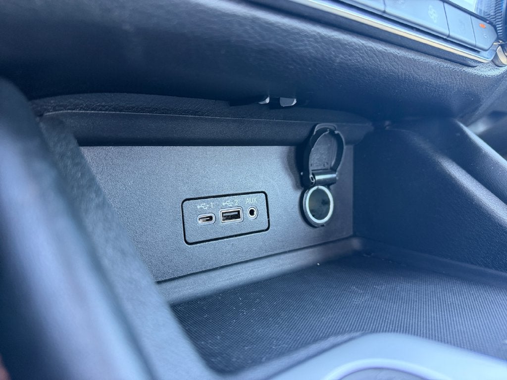 2022 Nissan Sentra SR Xtronic CVT