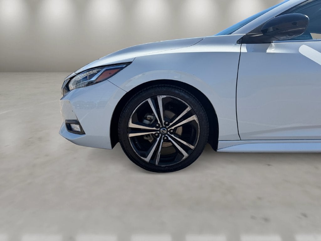 2022 Nissan Sentra SR Xtronic CVT