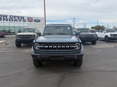 2024 Ford Bronco Outer Banks