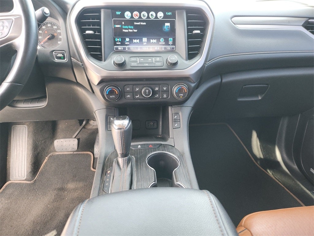 2017 GMC Acadia SLT-1