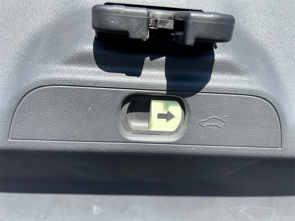 2019 Volkswagen Beetle Convertible 2.0T Final Edition SE