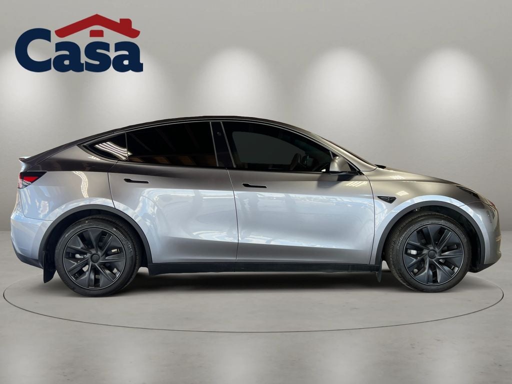 2025 Tesla Model Y Long Range