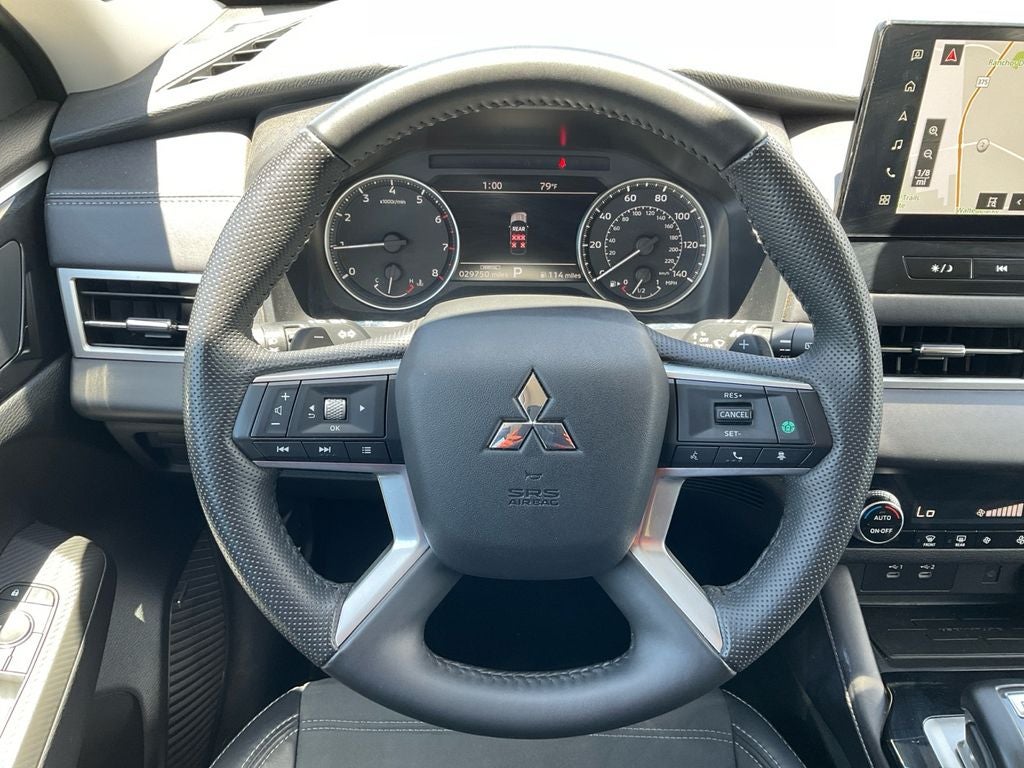 2025 Mitsubishi Outlander SE