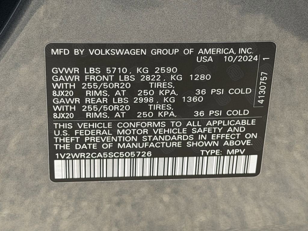 2025 Volkswagen Atlas 2.0T SE w/Technology